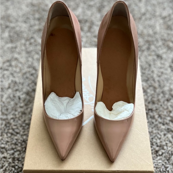 Christian Louboutin - Picture 1 of 6